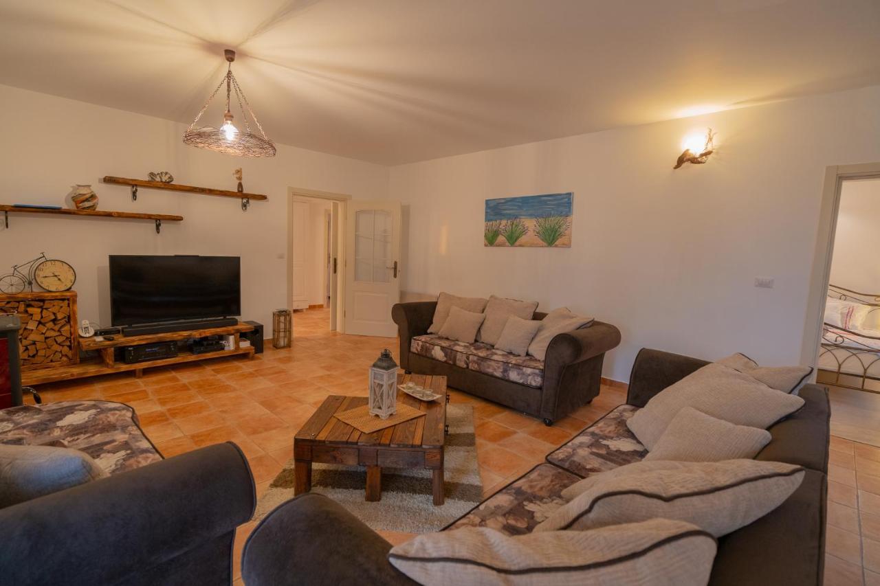 Villa Oasis Kostrena Εξωτερικό φωτογραφία